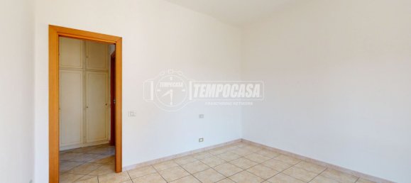 3 rooms Apartment in Lentate sul Seveso, Italy No. 258171 20