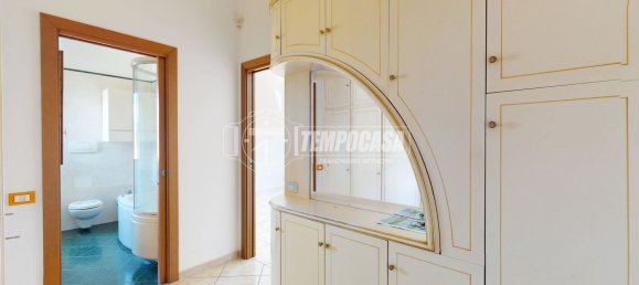 3 rooms Apartment in Lentate sul Seveso, Italy No. 258171 6