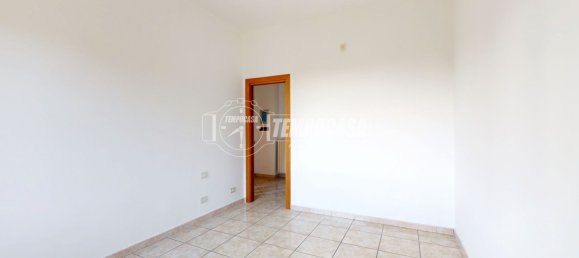 3 rooms Apartment in Lentate sul Seveso, Italy No. 258171 9