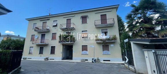 3 rooms Apartment in Lentate sul Seveso, Italy No. 258171 12