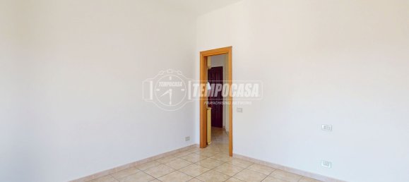 3 rooms Apartment in Lentate sul Seveso, Italy No. 258171 7