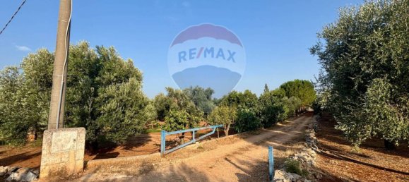 Вилла с 2 спальнями в Фазано, Италия № 344193 3