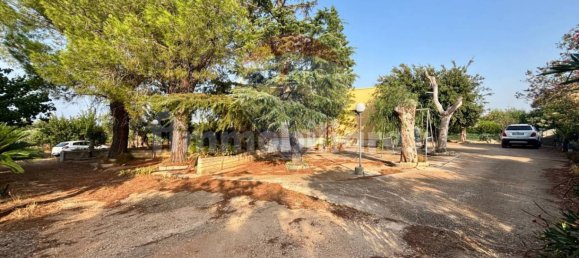 Вилла с 2 спальнями в Фазано, Италия № 344193 4