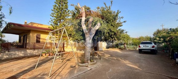 Вилла с 2 спальнями в Фазано, Италия № 344193 5