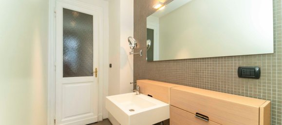 5 Schlafzimmer Wohnung in Turin, Italy, Nr. 332601 28