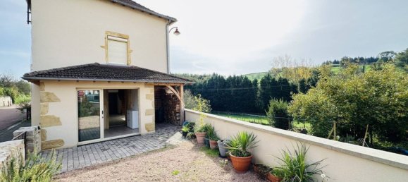 4 Schlafzimmer Haus in Charlieu, France, Nr. 360933 2