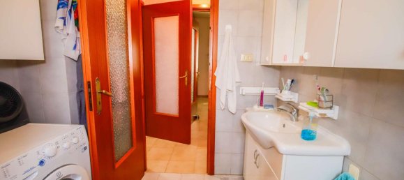 3 rooms Apartment in Volpiano, Italy No. 150965 22