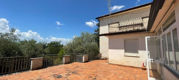 13-Zimmer Villa in Colfelice, Italy, Nr. 106136 30
