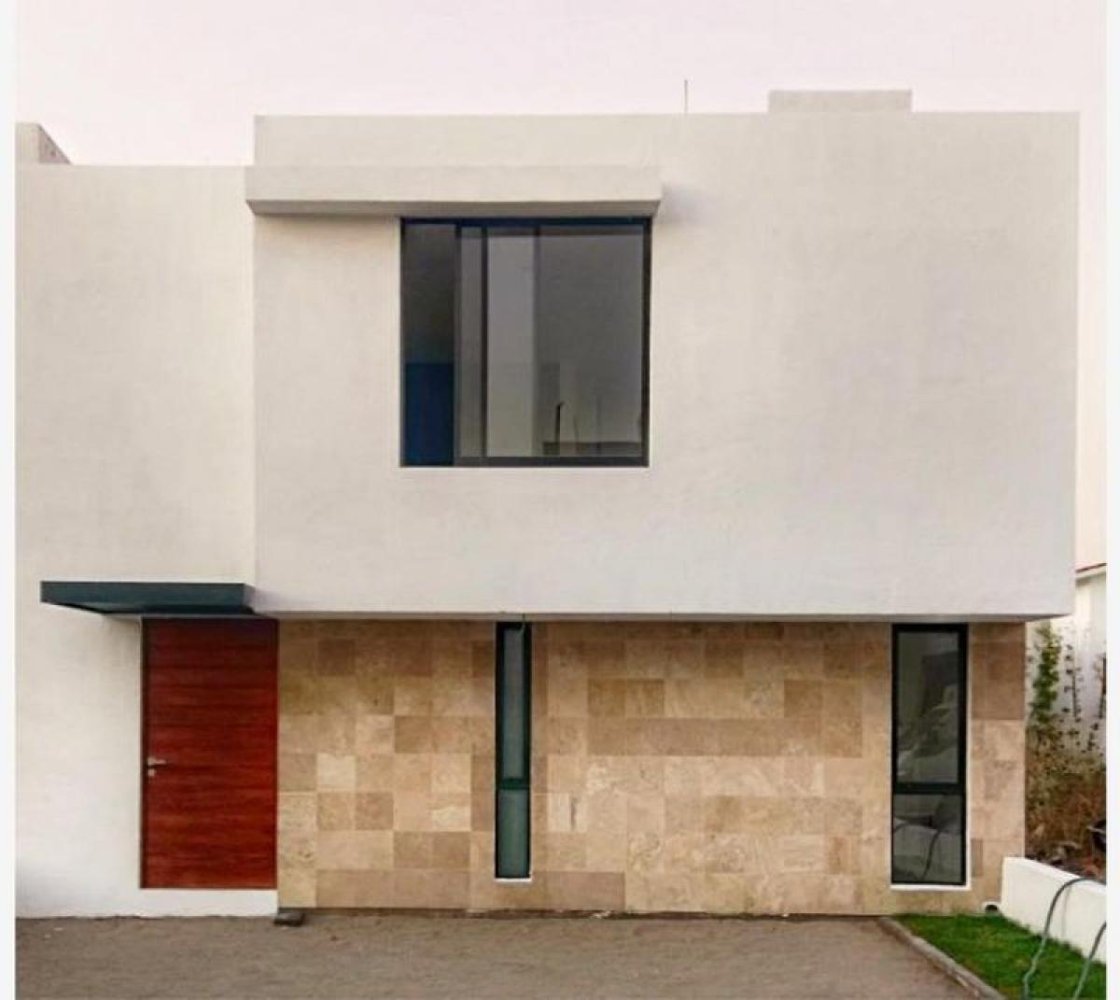 3 bedrooms House in Queretaro, Mexico No. 146851