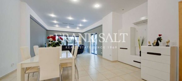 Квартира с 3 спальнями в Сент-Джулианс, Мальта № 119 8