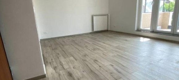 2 rooms Apartment in Novara, Italy No. 152689 4