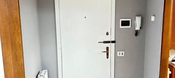 Квартира с 2 комнатами в Бреббья, Италия № 334173 2