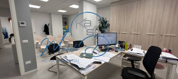 Escritório em Treviso, Italy 195 m² N.º 215921 2