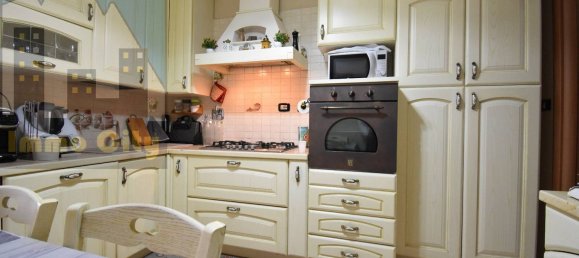 6 Schlafzimmer Wohnung in Grugliasco, Italy, Nr. 363571 9