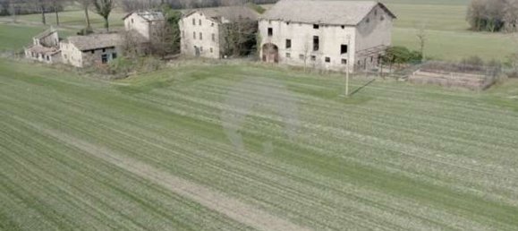 Дом с 10 комнатами в Реджо Эмилия, Италия № 107480 9