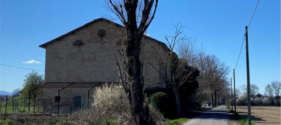 Дом с 10 комнатами в Реджо Эмилия, Италия № 107480 4