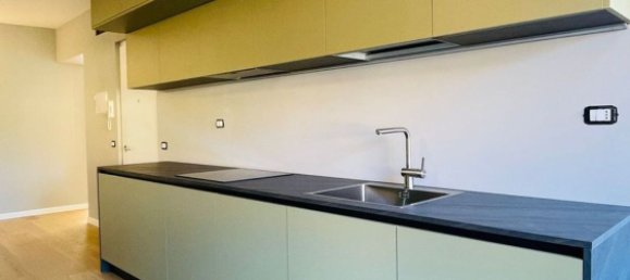 5 Schlafzimmer Wohnung in Udine, Italy, Nr. 333948 15