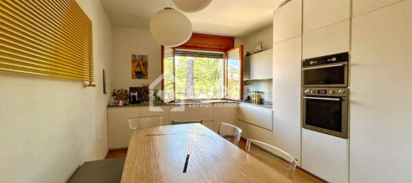 2 bedrooms Apartment in Faenza, Italy No. 308640 4