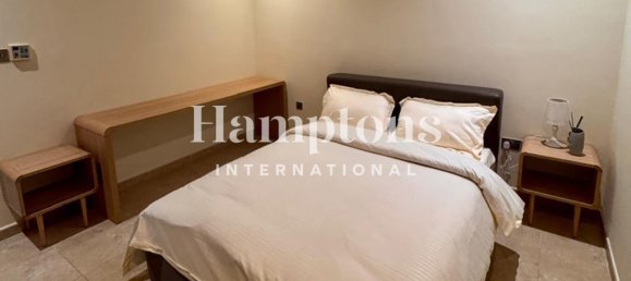 Villa de 3 dormitorios en Jumeirah Park, UAE No. 122080 3