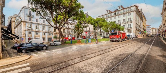 3 bedrooms Apartment in Lisbon, Portugal No. 11181 39