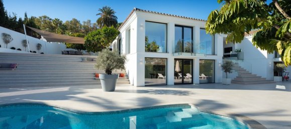4 bedrooms Villa in Marbella, Spain No. 30595 35