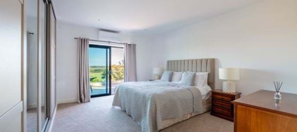 5 bedrooms Villa in Budens, Portugal No. 131848 28