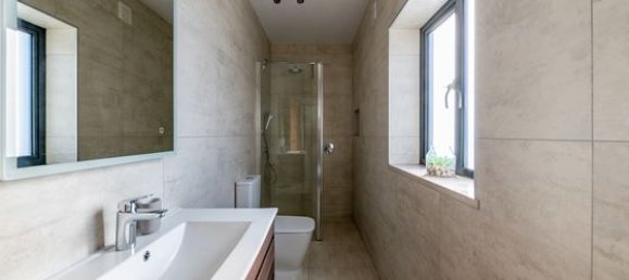 5 bedrooms Villa in Budens, Portugal No. 131848 33