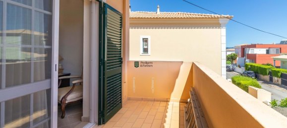 Villa de 3 dormitorios en Alvor, Portugal No. 197367 38