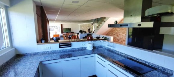 3 Schlafzimmer Haus in Oviedo, Spain, Nr. 147481 7