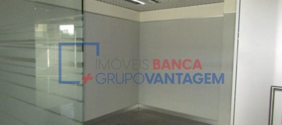 195m² Commercial property in Carregal do Sal, Portugal No. 62803 6
