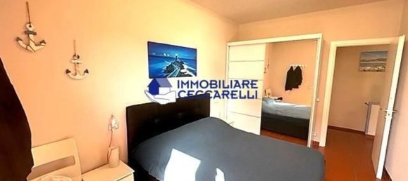 Дом с 4 комнатами в Масса, Италия № 173755 12