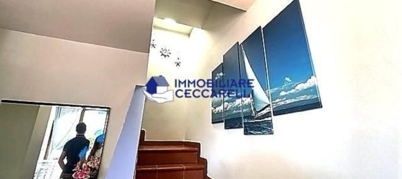 Дом с 4 комнатами в Масса, Италия № 173755 10