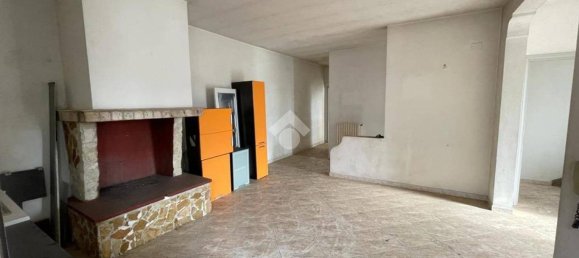 Дом с 5 спальнями в Racale, Италия № 89842 26