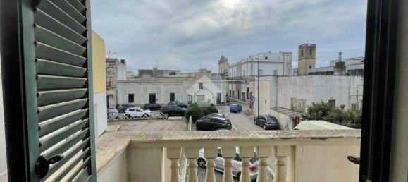 Дом с 5 спальнями в Racale, Италия № 89842 33