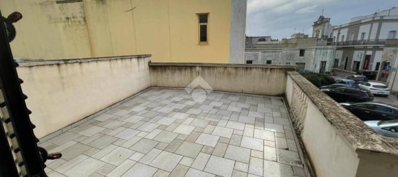 Дом с 5 спальнями в Racale, Италия № 89842 40