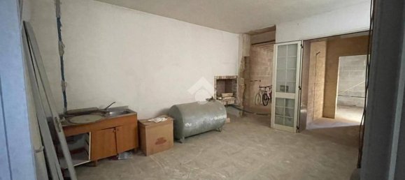 Дом с 5 спальнями в Racale, Италия № 89842 19