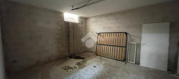 Дом с 5 спальнями в Racale, Италия № 89842 44