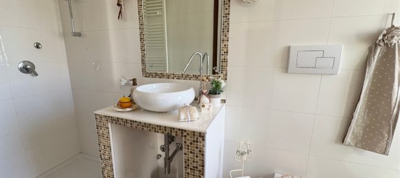 3 rooms Apartment in Rome, Italy No. 136583 36