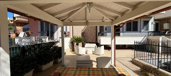 3 rooms Apartment in Rome, Italy No. 136583 18