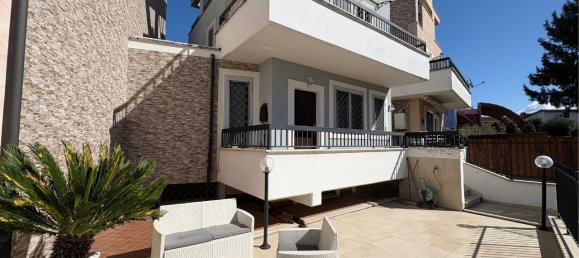 3 rooms Apartment in Rome, Italy No. 136583 50