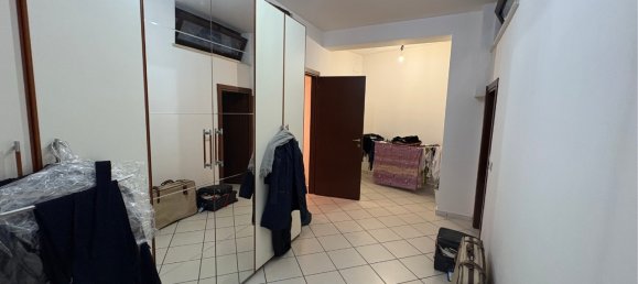 3 rooms Apartment in Rome, Italy No. 136583 8