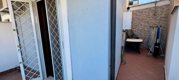 3 rooms Apartment in Rome, Italy No. 136583 39