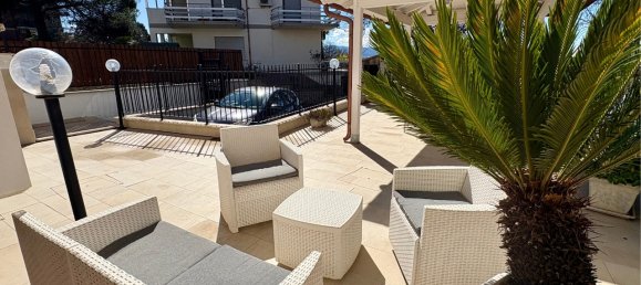 3 rooms Apartment in Rome, Italy No. 136583 11