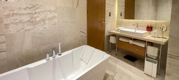 1 bedroom Apartment in Jumeirah Village Circle, UAE No. 3729 13