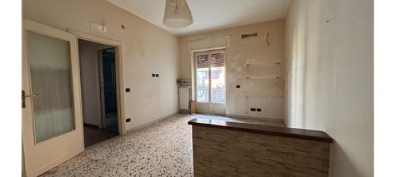 3 rooms Apartment in Naples, Italy No. 275947 8