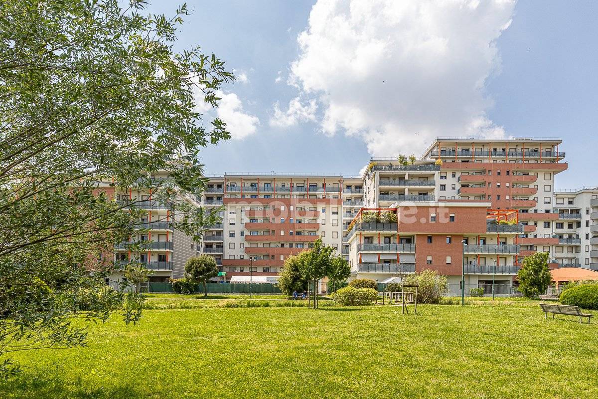 2 bedrooms Apartment in Sesto San Giovanni, Italy No. 377066