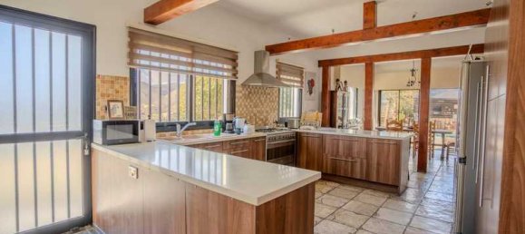 7 chambres Maison à Germasogeia, Cyprus No. 17071 3