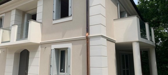 Villa de 5 divisões em San Felice sul Panaro, Italy N.º 161310 2