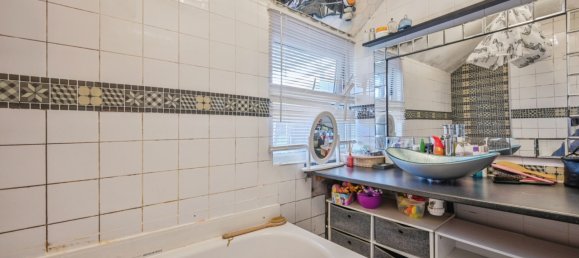 Casa T4 em Burton upon Trent, United Kingdom N.º 1910 11