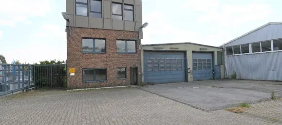 Edifício de 12 divisões em Solingen, Germany N.º 44470 17